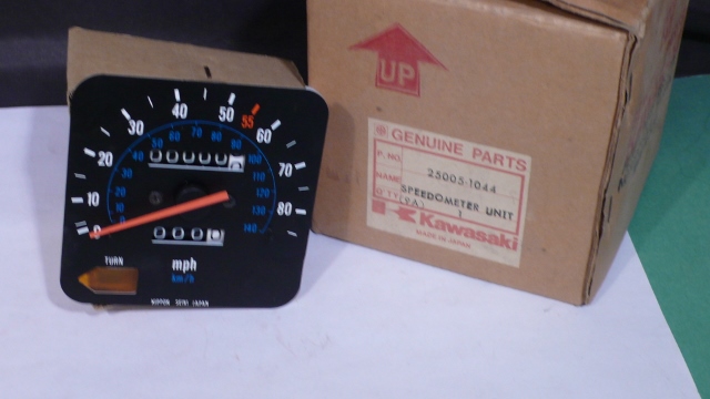 SPEEDOMETER ASSEMBLY (image for) SPEEDOMETER ASSEMBLY