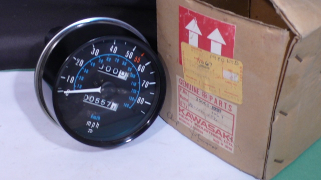 SPEEDOMETER ASSEMBLY (image for) SPEEDOMETER ASSEMBLY