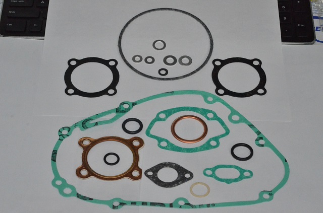 COMPLETE GASKET SET (image for) COMPLETE GASKET SET