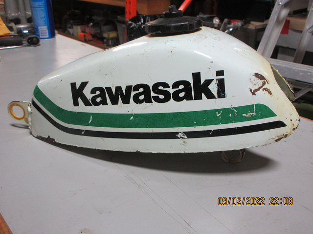 1979 KV75-A8 GAS TANK DECALS (image for) 1979 KV75-A8 GAS TANK DECALS